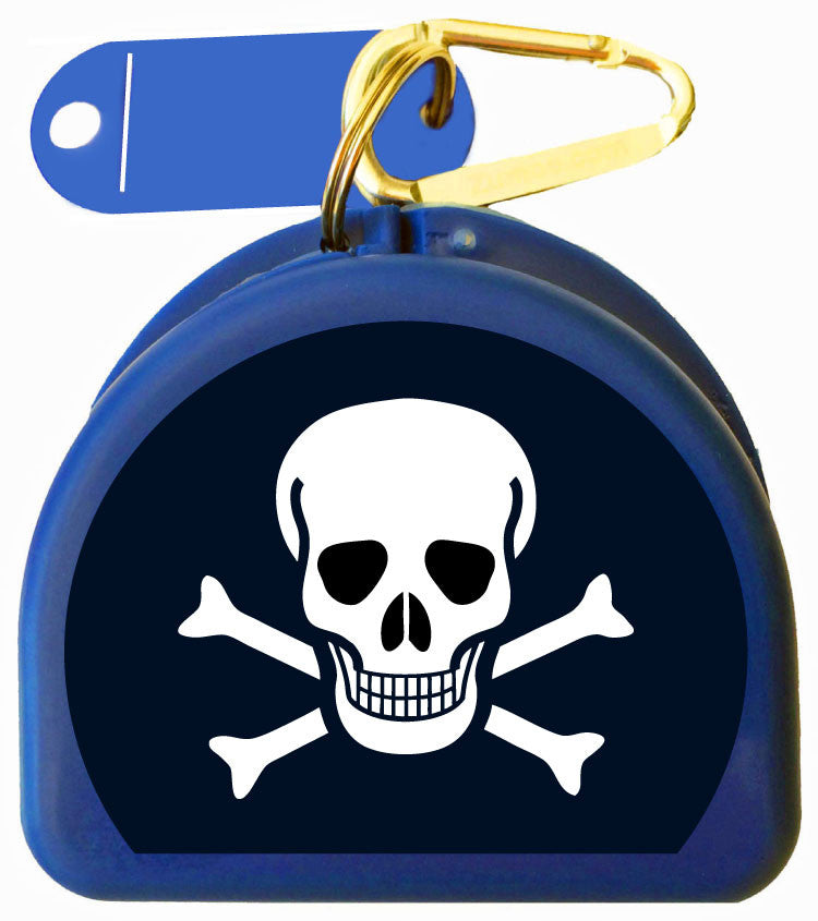 213 - Skull & Bones Mouth Guard Case